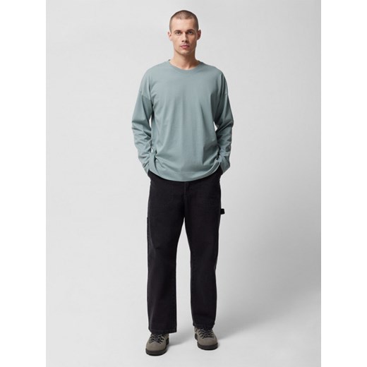 Męskie jeansy Outhorn OTHWSS24TTROM631 - czarne ze sklepu Sportstylestory.com w kategorii Jeansy męskie - zdjęcie 179147336