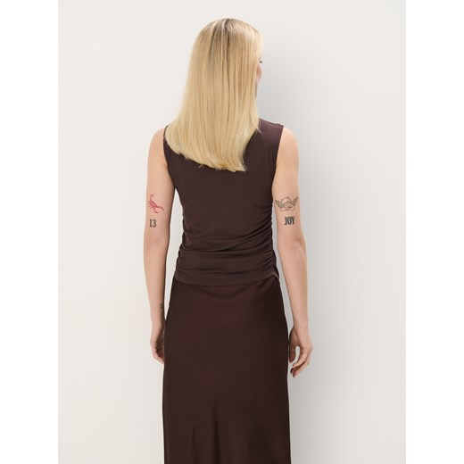 Mohito - Dopasowany czekoladowy top - ciemno brązowy Mohito XL Mohito