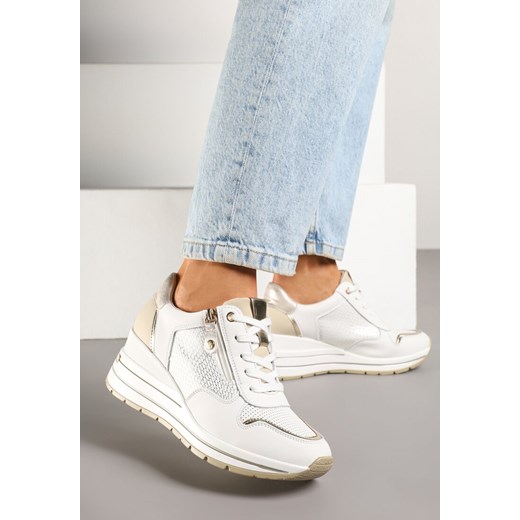 Białe Metaliczne Sneakersy ze Skóry Naturalnej na Koturnie z Ozdobnym Suwakiem Tarivone ze sklepu renee.pl w kategorii Buty sportowe damskie - zdjęcie 179162366