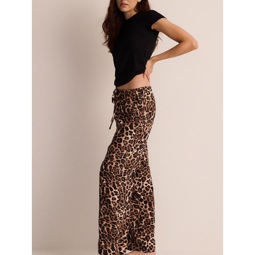 Reserved - Dwuczęściowa piżama z wiskozy - brązowy Reserved L Reserved