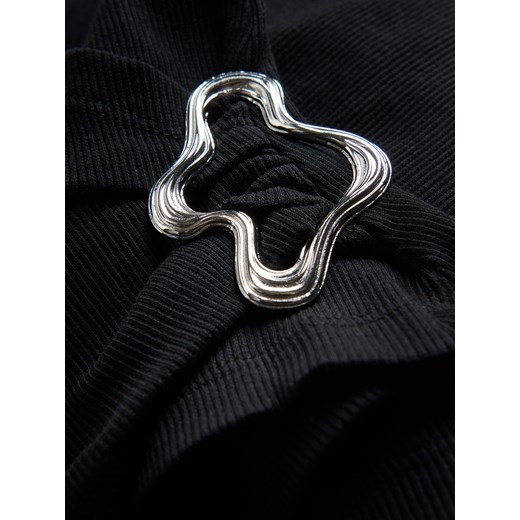 Reserved - Bluzka z ozdobną klamrą - czarny Reserved S Reserved