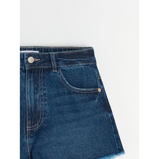 Sinsay - Szorty jeansowe high waist z przetarciami - granatowy Sinsay 40 Sinsay