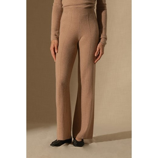 Perfect Cashmere Kaszmirowe spodnie &quot;Eloa&quot; w kolorze jasnobrązowym ze sklepu Limango Polska w kategorii Spodnie damskie - zdjęcie 179181707