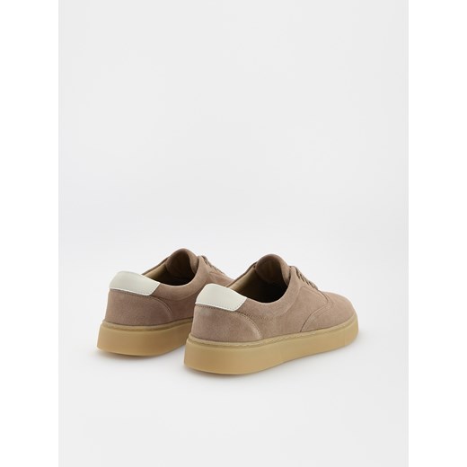 Buty sportowe męskie Reserved sznurowane skórzane 