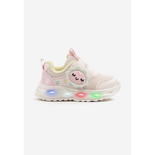 Różowe Buty Sportowe Sneakersy z Aplikacjami 3D i Lampkami LED Seneseta ze sklepu born2be.pl w kategorii Buty sportowe dziecięce - zdjęcie 179193516