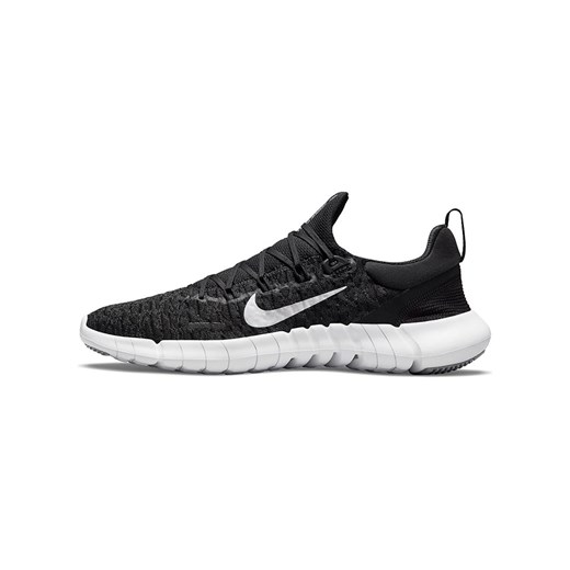 Nike Buty &quot;Free run 5.0&quot; w kolorze czarnym do biegania Nike 38 Limango Polska wyprzedaż