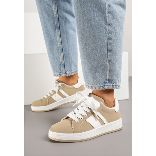 Ciemnobeżowe Sneakersy na Płaskiej Podeszwie Ozdobione Paskami Ravesi ze sklepu born2be.pl w kategorii Buty sportowe damskie - zdjęcie 179218665
