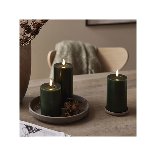 STAR Trading Świeca LED w kolorze ciemnozielonym - wys. 17,5 x Ø 7,5 cm Star Trading onesize okazja Limango Polska