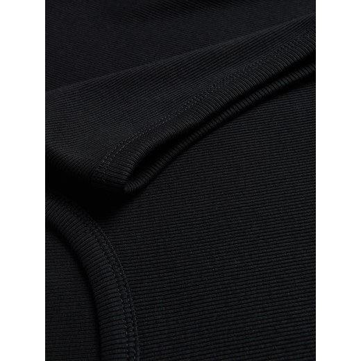 Bluzka damska Reserved z okrągłym dekoltem czarna 