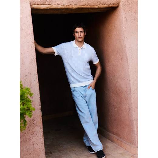 Reserved - Sweter polo ze strukturalnej dzianiny - jasnoniebieski ze sklepu Reserved w kategorii Swetry męskie - zdjęcie 179242366