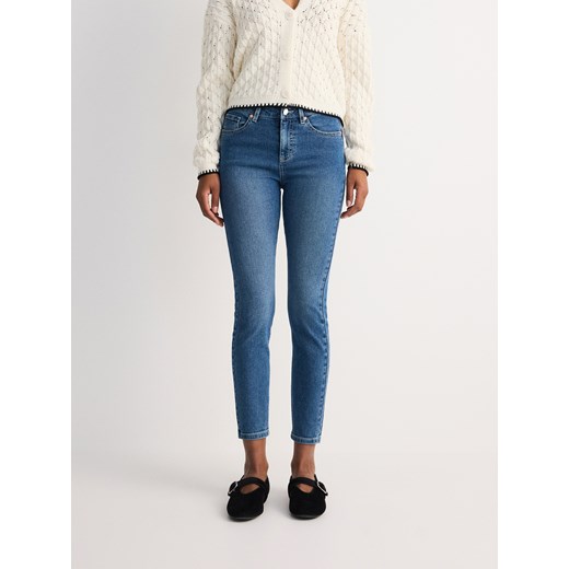 Reserved - Jeansy slim push up - niebieski ze sklepu Reserved w kategorii Jeansy damskie - zdjęcie 179242888