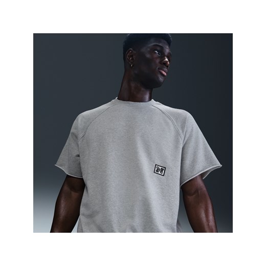 Męska dzianinowa koszulka z krótkim rękawem do fitnessu Dri-FIT Nike Heritage - Szary ze sklepu Nike poland w kategorii T-shirty męskie - zdjęcie 179308788