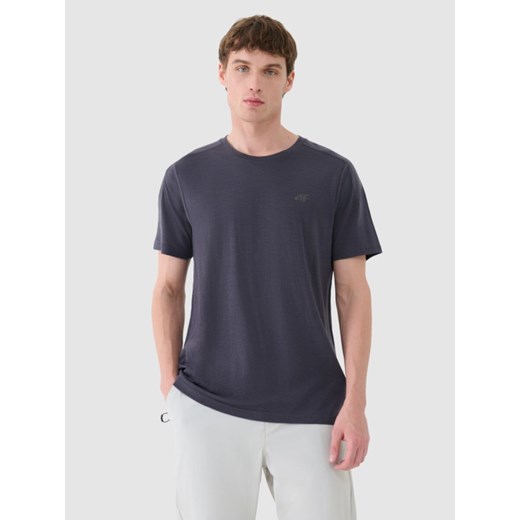 Męska koszulka trekkingowa 4F 4FWSS25TFTSM1268 - szara ze sklepu Sportstylestory.com w kategorii T-shirty męskie - zdjęcie 179309569