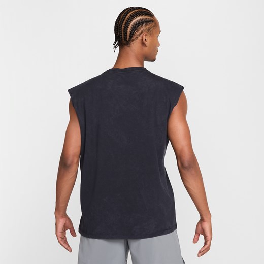 Szary t-shirt męski Nike z krótkimi rękawami 