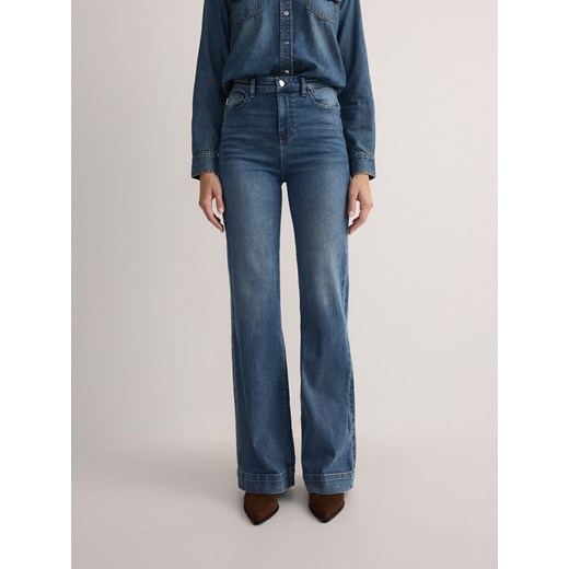 Reserved - Jeansy flare z wysokim stanem - niebieski Reserved 44 promocja Reserved
