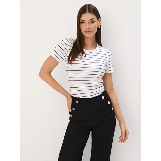 Mohito - T-shirt w paski - biały ze sklepu Mohito w kategorii Bluzki damskie - zdjęcie 179321059