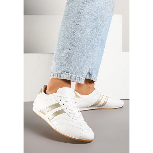Biało-Złote Sznurowane Sneakersy w Stylu Tenisówek Liavessa ze sklepu born2be.pl w kategorii Buty sportowe damskie - zdjęcie 179326148
