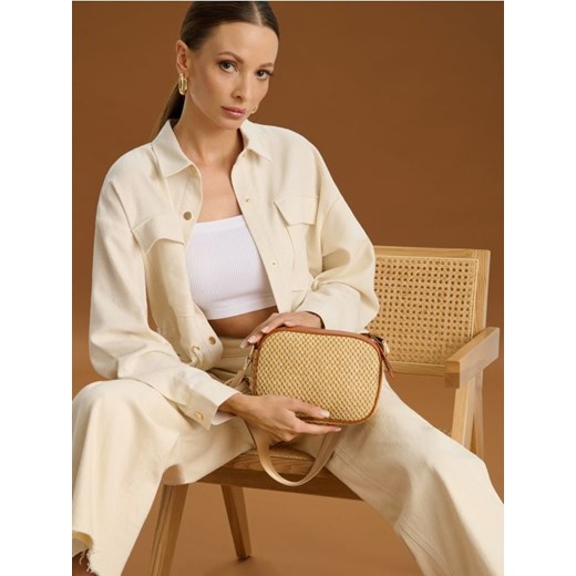 Sinsay - Torebka crossbody - kremowy ze sklepu Sinsay w kategorii Listonoszki - zdjęcie 179327899