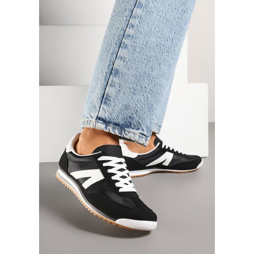 Czarne Sneakersy Ozdobione Geometrycznym Motywem Clevandra ze sklepu renee.pl w kategorii Buty sportowe damskie - zdjęcie 179328417