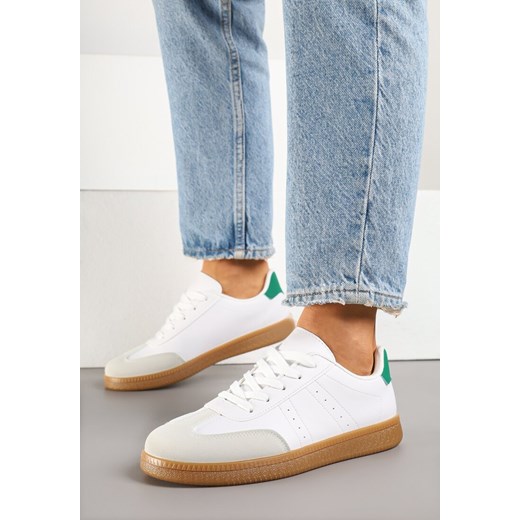 Białe Sneakersy w Stylu Tenisówek z Perforacją Reiaris ze sklepu born2be.pl w kategorii Buty sportowe damskie - zdjęcie 179328508