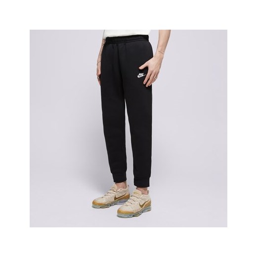 NIKE SPODNIE SPORTSWEAR CLUB FLEECE ze sklepu Sizeer w kategorii Spodnie męskie - zdjęcie 179330185