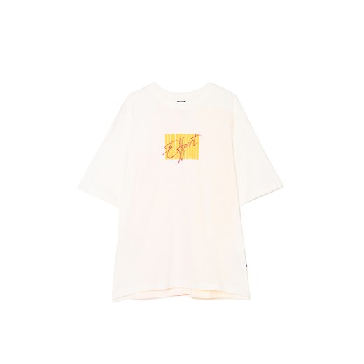 Cropp - T-shirt z dużym nadrukiem na plecach - kremowy ze sklepu Cropp w kategorii T-shirty męskie - zdjęcie 179342136