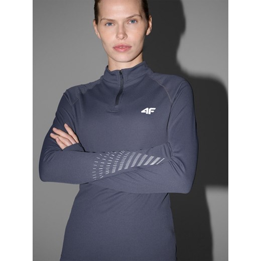 Damski longsleeve do biegania 4F 4FWSS25TFLOF329 - granatowy ze sklepu Sportstylestory.com w kategorii Bluzki damskie - zdjęcie 179358536
