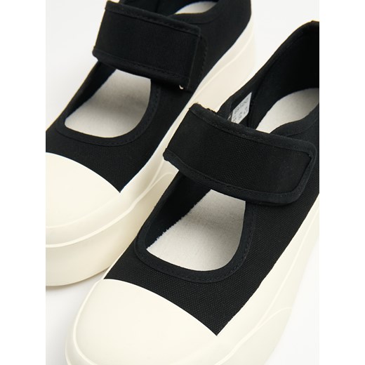 Trampki damskie Cropp 