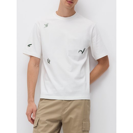 Reserved - T-shirt relaxed z haftem - złamana biel ze sklepu Reserved w kategorii T-shirty męskie - zdjęcie 179361259
