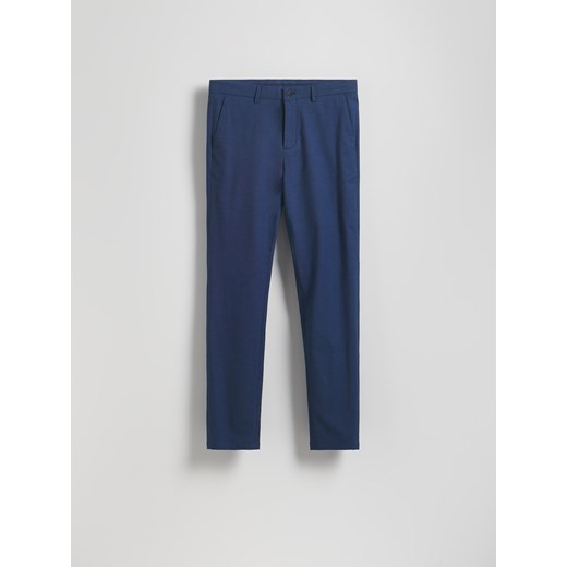 Reserved - Spodnie chino slim fit - granatowy ze sklepu Reserved w kategorii Spodnie męskie - zdjęcie 179371767