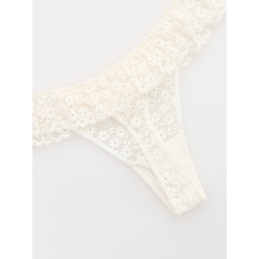 Reserved - Koronkowe majtki typu stringi - złamana biel Reserved L Reserved