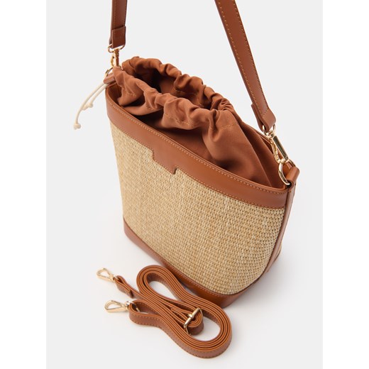 Sinsay - Torebka z długim paskiem - kremowy Sinsay One Size Sinsay