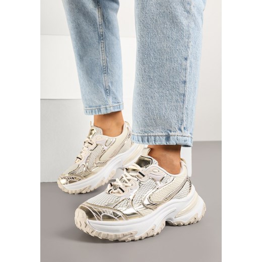 Złote Sneakersy na Grubej Podeszwie Ozdobione Geometrycznym Motywem Mevillia ze sklepu born2be.pl w kategorii Buty sportowe damskie - zdjęcie 179398259