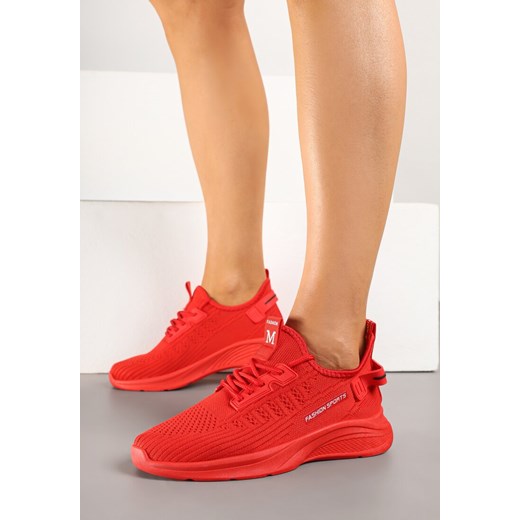 Czerwone Buty Sportowe Sneakersy z Napisami i Tłoczeniem Odalira ze sklepu born2be.pl w kategorii Buty sportowe damskie - zdjęcie 179402878