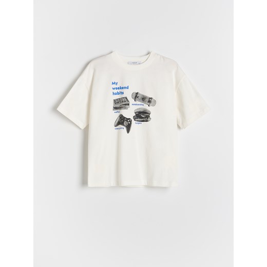Reserved - Bawełniany t-shirt z nadrukiem - złamana biel ze sklepu Reserved w kategorii T-shirty chłopięce - zdjęcie 179416999