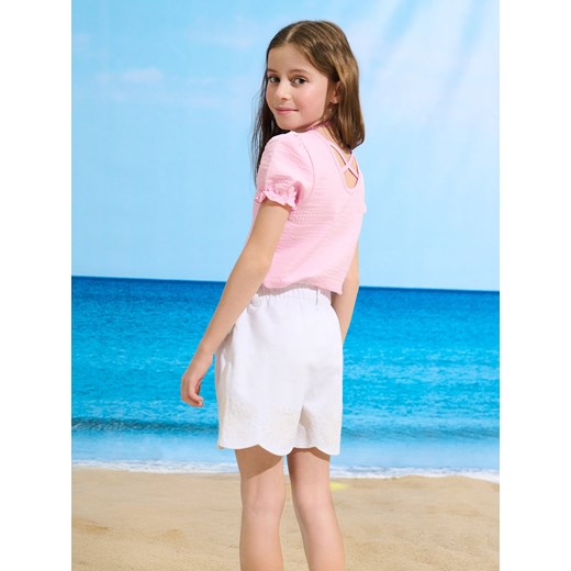 Sinsay - Szorty jeansowe z delikatnym haftem - biały Sinsay 122 Sinsay