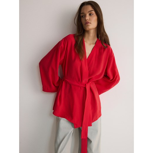 Reserved - Oversizowa bluzka z wiązaniem - czerwony ze sklepu Reserved w kategorii Bluzki damskie - zdjęcie 179422719