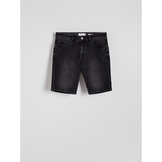 Reserved - Jeansowe szorty slim fit - szary ze sklepu Reserved w kategorii Spodenki męskie - zdjęcie 179442206