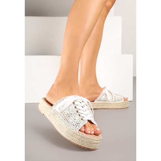 Białe Tweedowe Klapki na Plecionej Podeszwie ze Sznurowaną Cholewką Nevenisse ze sklepu born2be.pl w kategorii Espadryle damskie - zdjęcie 179448308