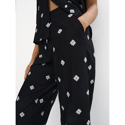 Mohito - Spodnie culotte z wiskozy i lnu - czarny Mohito 34 Mohito