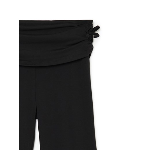 Cropp - Spodnie flare z dekoracyjnym podwinięciem w pasie - czarny Cropp XS Cropp