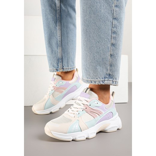 Biało-Fioletowe Sneakersy w Streetwearowym Stylu z Siateczkowymi Zdobieniami Dorelline ze sklepu born2be.pl w kategorii Buty sportowe damskie - zdjęcie 179473317