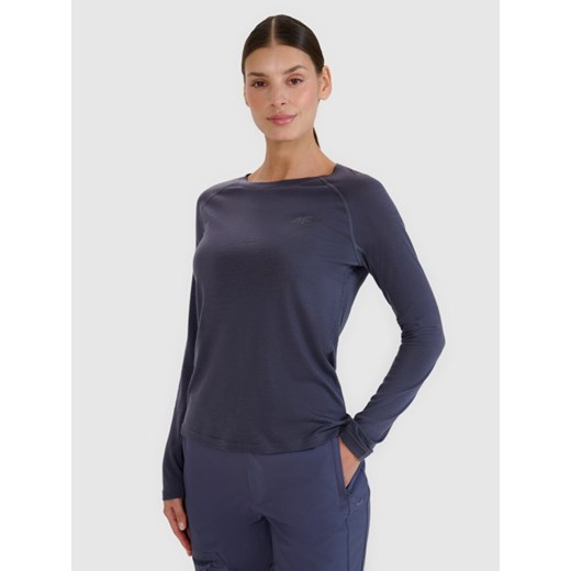 Damski longsleeve trekkingowy 4F 4FWSS25TFLOF332 - granatowy ze sklepu Sportstylestory.com w kategorii Bluzki damskie - zdjęcie 179485216