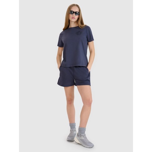 Damskie spodenki dresowe 4F 4FWSS25TSHOF609 - granatowe ze sklepu Sportstylestory.com w kategorii Szorty - zdjęcie 179485227