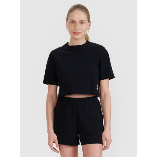 Damski t-shirt crop top 4F 4FWSS25TTSHF1977 - czarny ze sklepu Sportstylestory.com w kategorii Bluzki damskie - zdjęcie 179485308