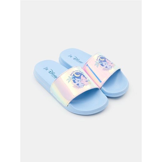 Sinsay - Klapki z efektem holograficznym Stitch - błękitny ze sklepu Sinsay w kategorii Klapki dziecięce - zdjęcie 179502996
