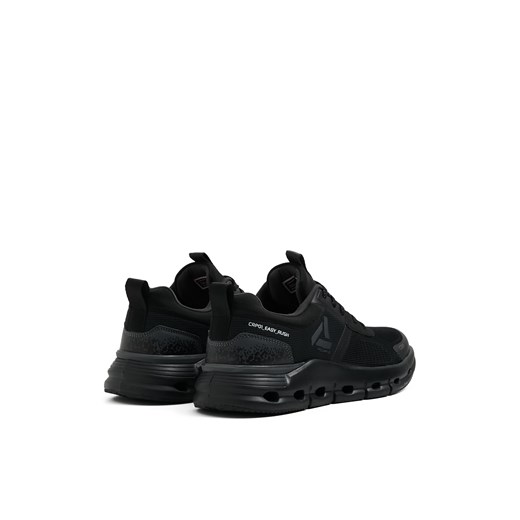 Cropp - Czarne sneakersy z efektem reflective - czarny Cropp 41 Cropp