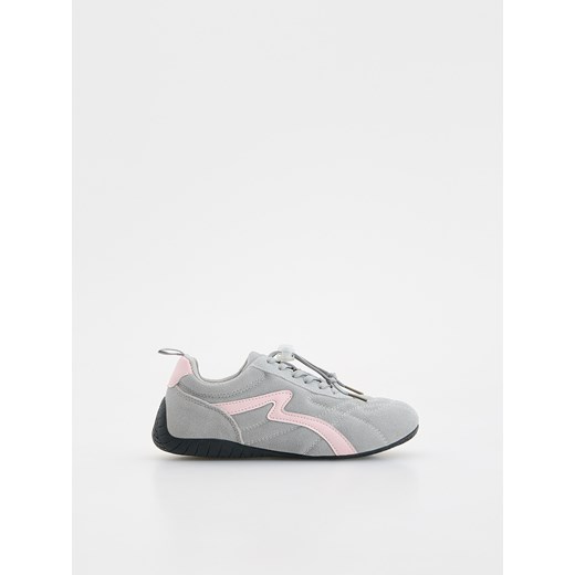 Buty sportowe dziecięce Reserved sznurowane 