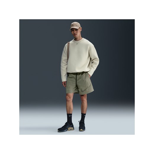 Męskie spodenki z tkaniny Nike Tech - Zieleń ze sklepu Nike poland w kategorii Spodenki męskie - zdjęcie 179506806