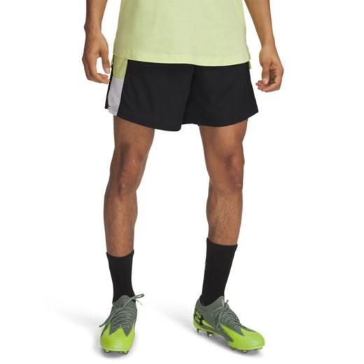 Męskie spodenki do koszykówki Under Armour UA Zone 7\" Short - czarne ze sklepu Sportstylestory.com w kategorii Spodenki męskie - zdjęcie 179507148